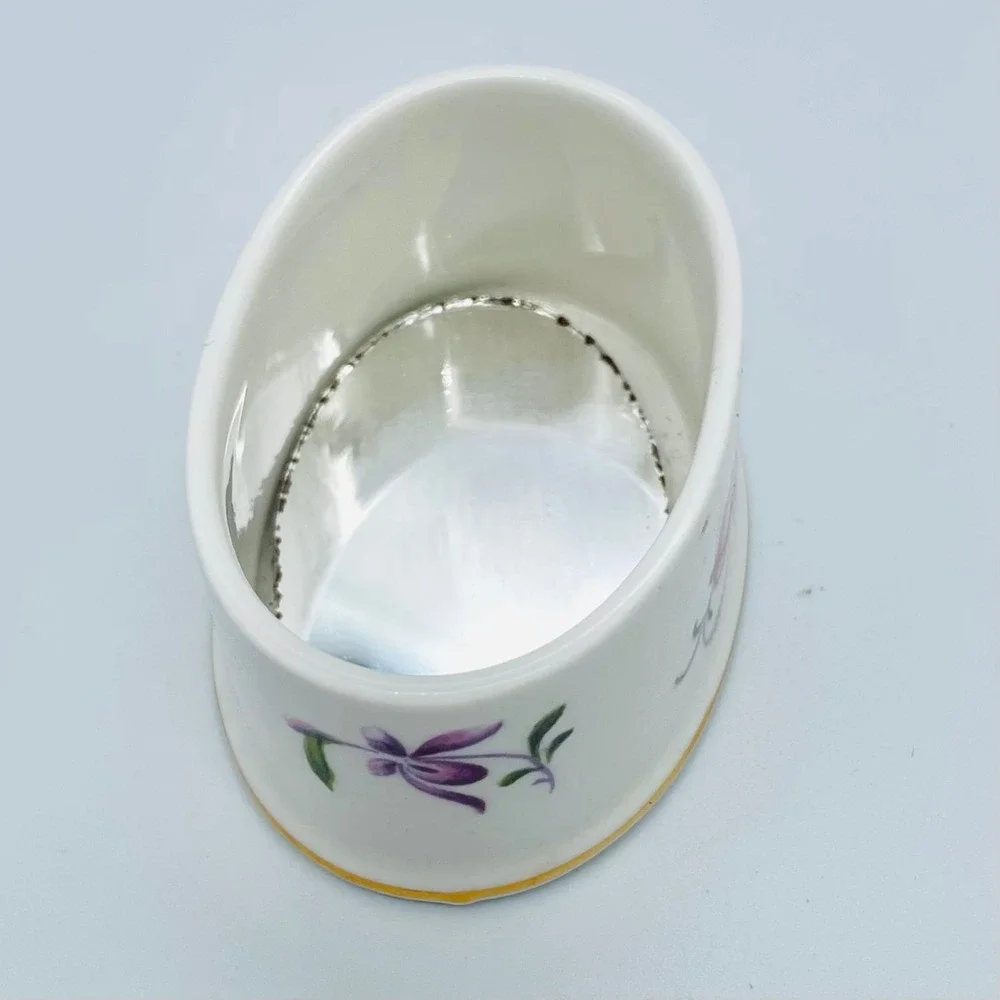 2 Crown Staffordshire Trinket Boxes Porcelain ABscent‎ Friends / With You